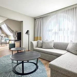 4* Hotel Marriott